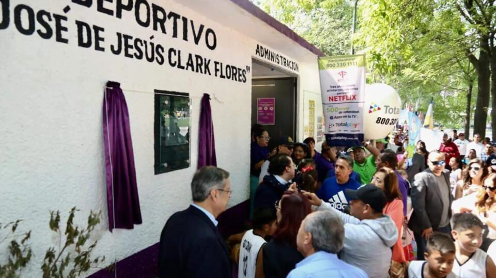 Deportivo Jesús Clark Flores 